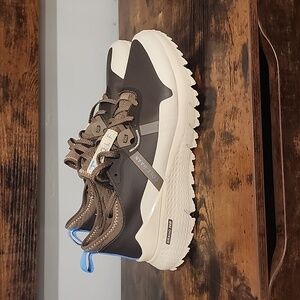 Cole Haan Casual sneaker, cream and olive color